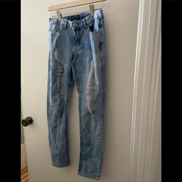 SALE! REDUCED! (Oct 2023) P18 Project Eighteen Jeans in Size 25/3 - Picture 4 of 5